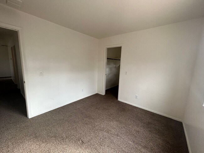 Foto del edificio - 4 Bedroom 2.5 Bathroom Fincher Creek Home