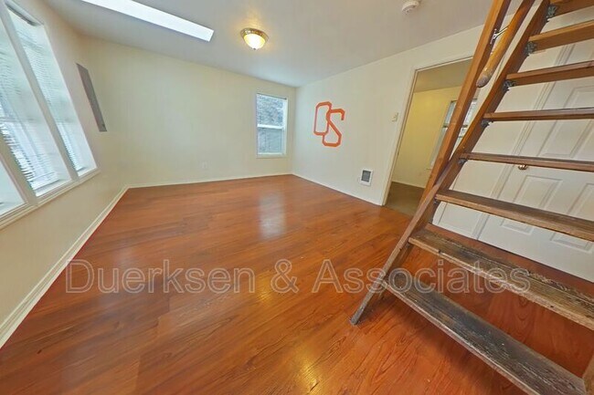 Building Photo - 432 NW 15th St