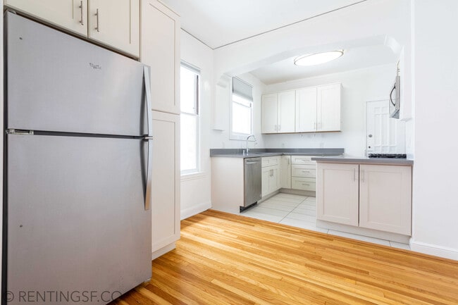 Building Photo - 2625 Franklin St