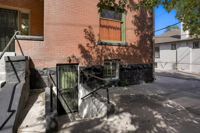 Foto del edificio - City Park - 1 Bedroom / 1 Bath - Washer & ...