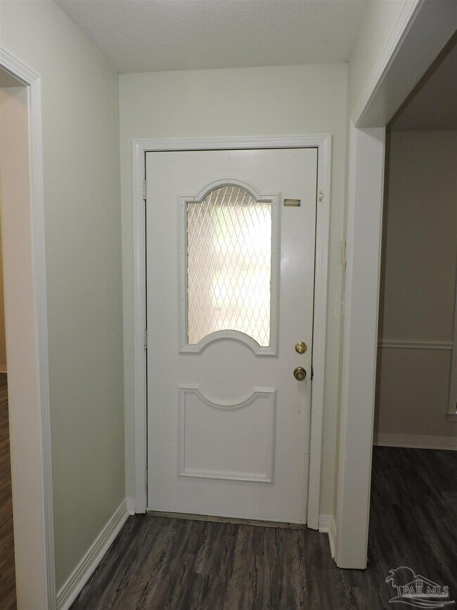 Foto del edificio - 2780 Honeywood Dr