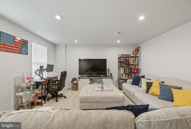Foto del edificio - 5503 Billenca Ln