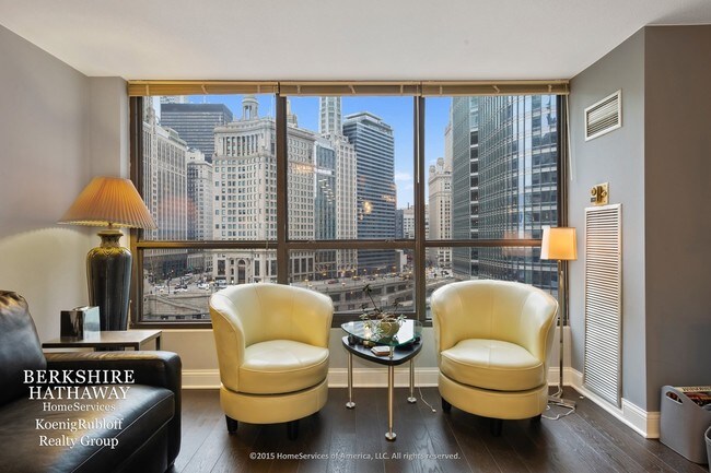 Building Photo - 405 N Wabash Ave