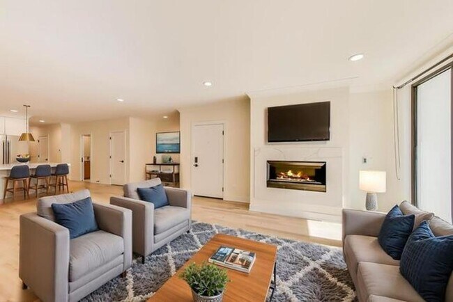 Foto del edificio - 4 bedroom in Chicago IL 60625