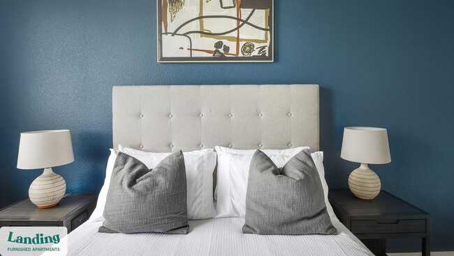 Building Photo - 1811 E Apache Blvd