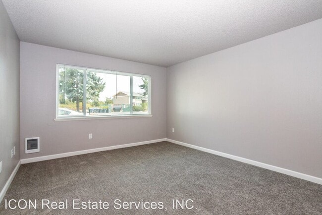 Building Photo - 2 br, 1 bath Apartment - 10003-10020 167th...