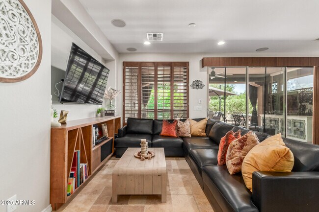 Building Photo - 36965 N Crucillo Dr