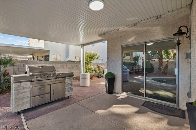 Foto del edificio - 449 Rutherford Cir