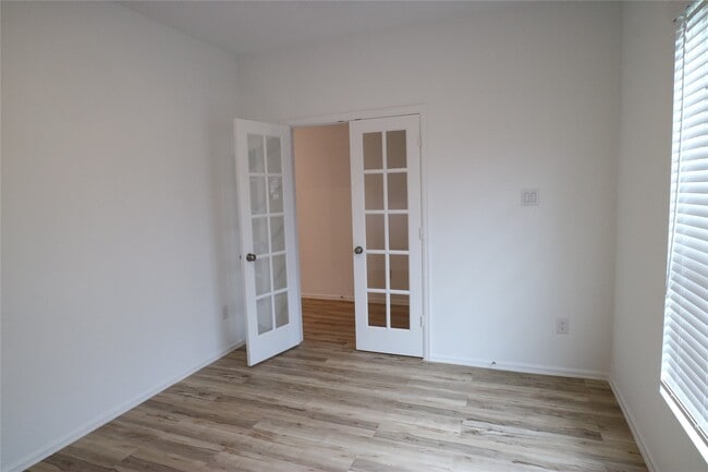 Building Photo - 3518 Galway Glen Trl