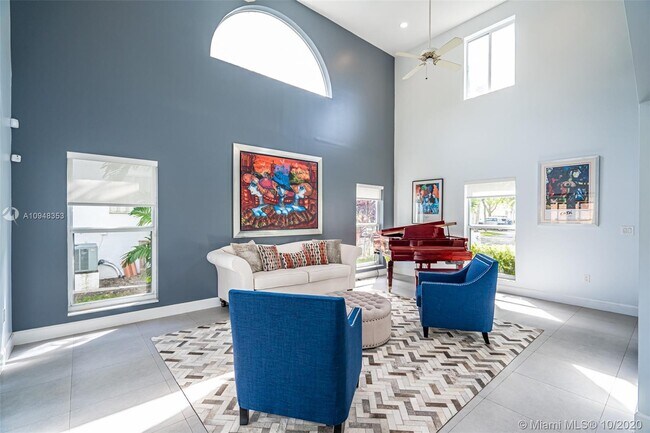 Foto del edificio - 6619 Mimosa Ct