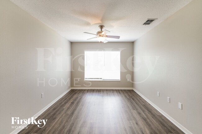 Foto del edificio - 6810 Eagle Ridge Loop