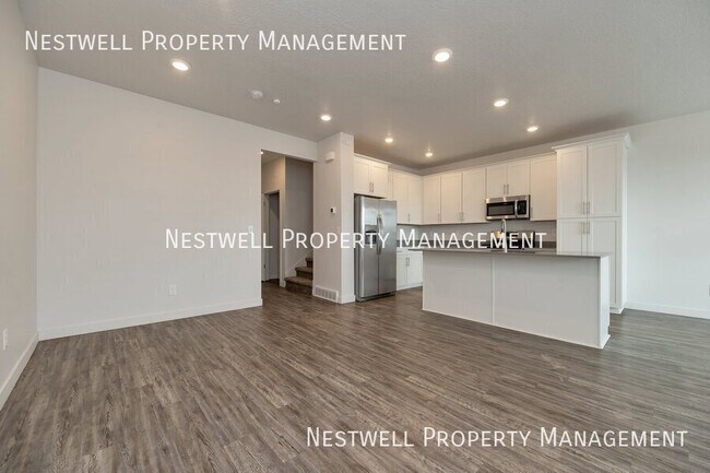 Building Photo - 7401 S Olivine River Ln