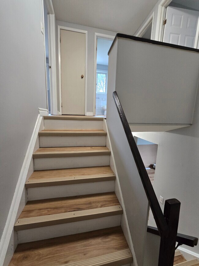 Building Photo - 3 Bed / 1.5 Bath in Chatham – $2,049 + Utilities/month + Parking Included