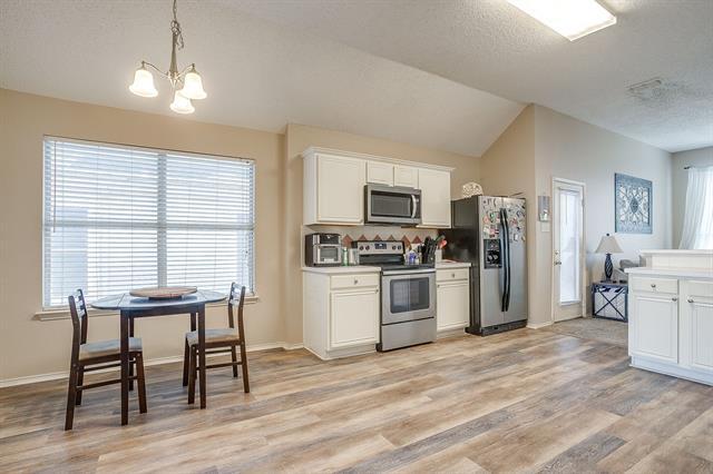 Foto del edificio - 8136 Zion Trail