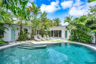 Building Photo - 3310 NE 18th St