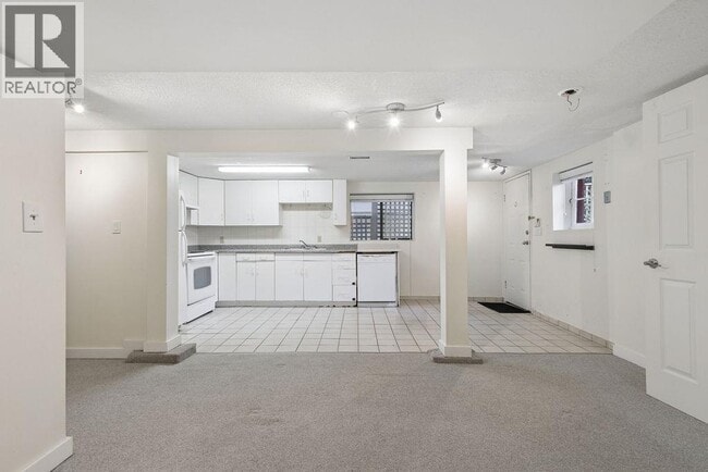 Photo du bâtiment - 3229 W 11th Ave