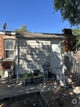 Building Photo - 492 S Lincoln St