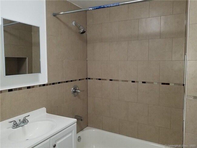 Foto del edificio - 117 Southview St