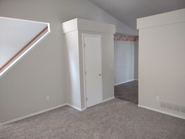 Building Photo - 4 br, 3 bath House - 8312 Hurley Drive