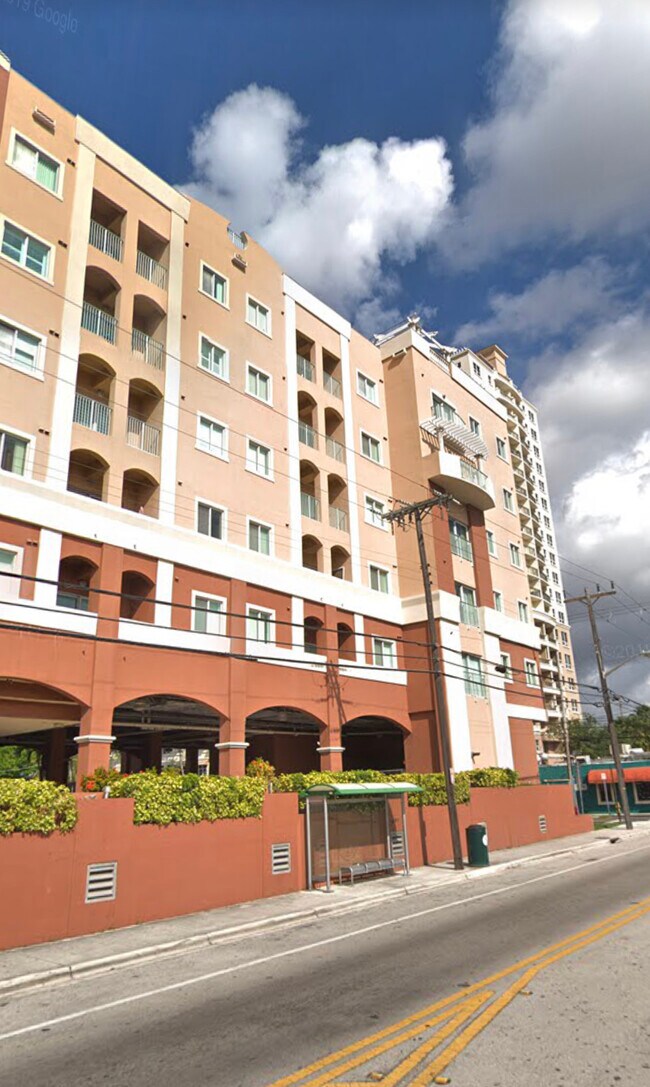Foto del edificio - 2280 SW 32nd Ave