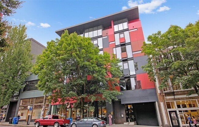 Building Photo - 1111 E Pike St