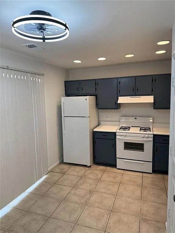 Foto del edificio - 2080 Charter Ln