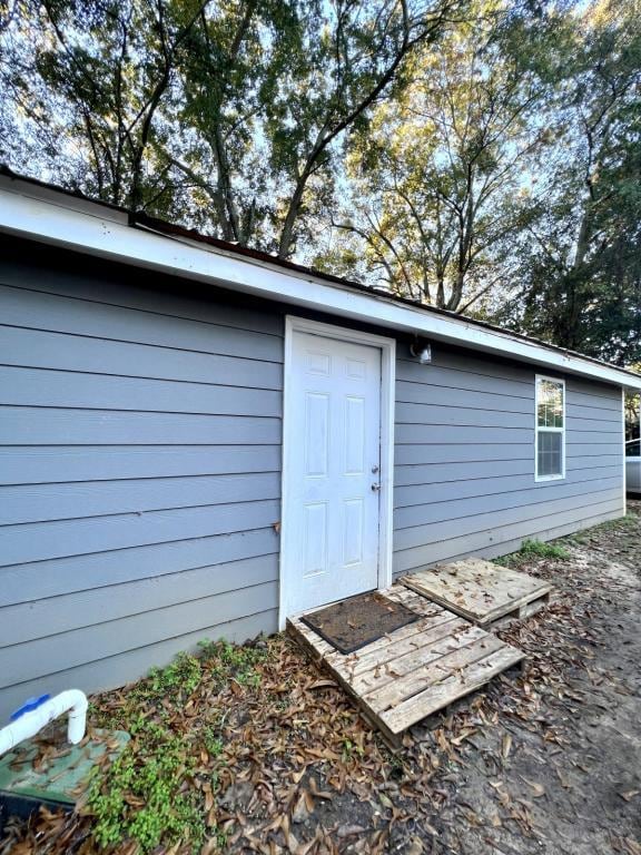 Building Photo - 135 Honeysuckle Ln