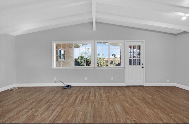 Foto del edificio - 3BD/2BA Single-Family Hayward Home for Rent 2 min From Ruus Elementary!