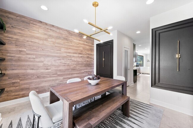 Foto del edificio - 4301 Vivian St