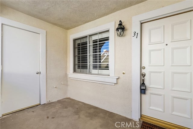 Building Photo - 31 Gaviota