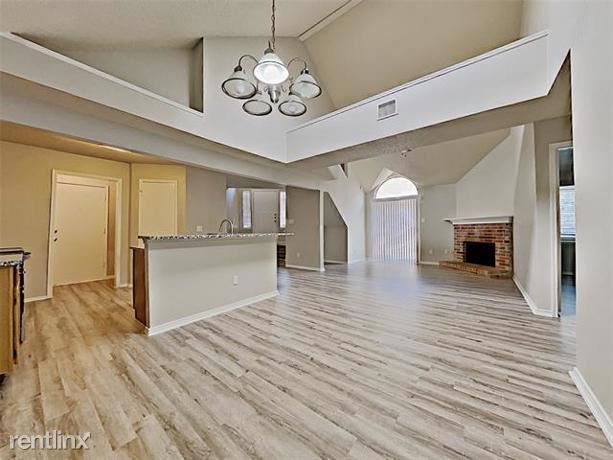 Building Photo - 3 br, 2 bath House - 6829 Driffield Circle W