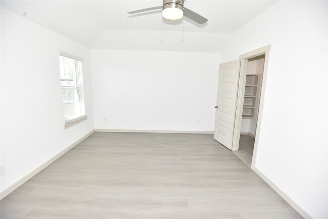 Foto del edificio - 1515 Cordelia Ct