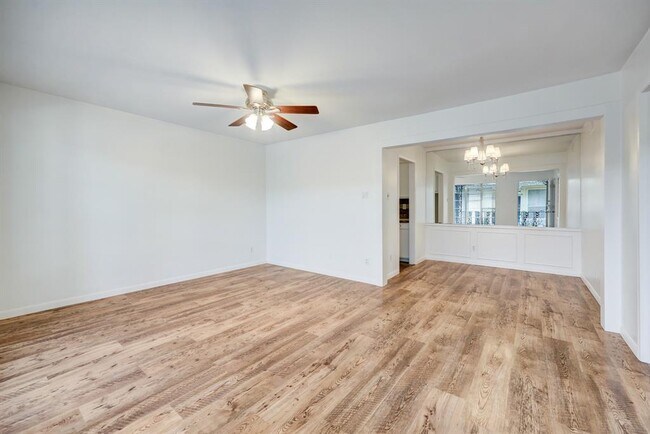 Building Photo - 800 Post Oak Blvd