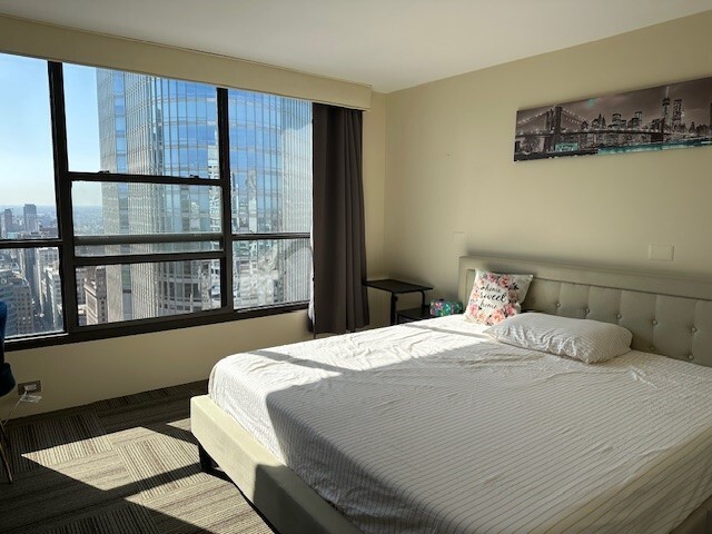 Building Photo - 405 N Wabash Ave