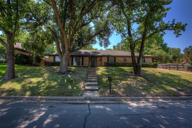 Primary Photo - 1203 Crowley Rd