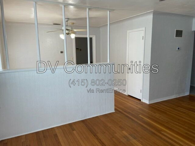 Building Photo - 888 14th Ave S