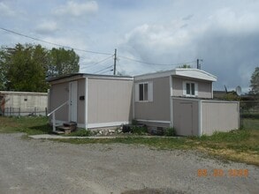 Building Photo - 1 View Vista Dr