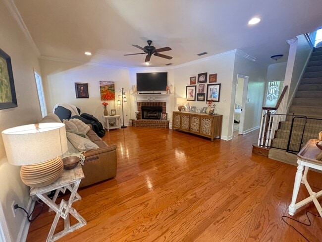 Building Photo - 31072 Oakleigh Dr