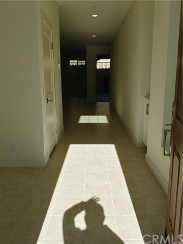 Building Photo - 2245 Arroyo Trabuco Way