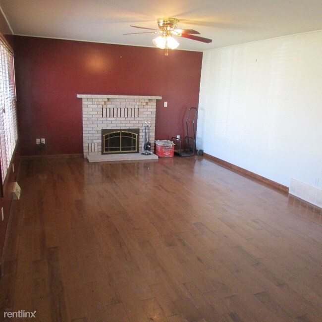Building Photo - 4 br, 2 bath House - 2916 8th Ave. North