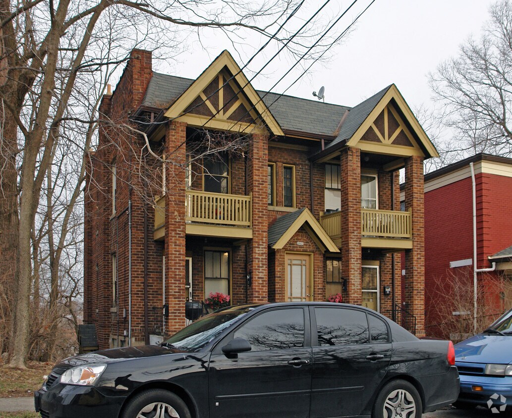 Primary Photo - 3067 Mathers St