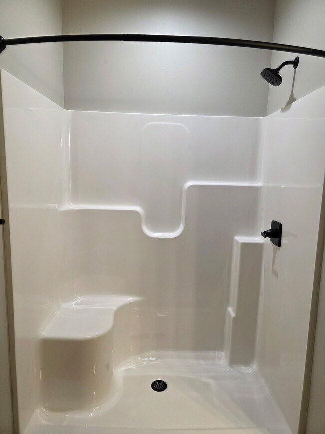 Foto del edificio - 2217 Overlook Ridge Ct