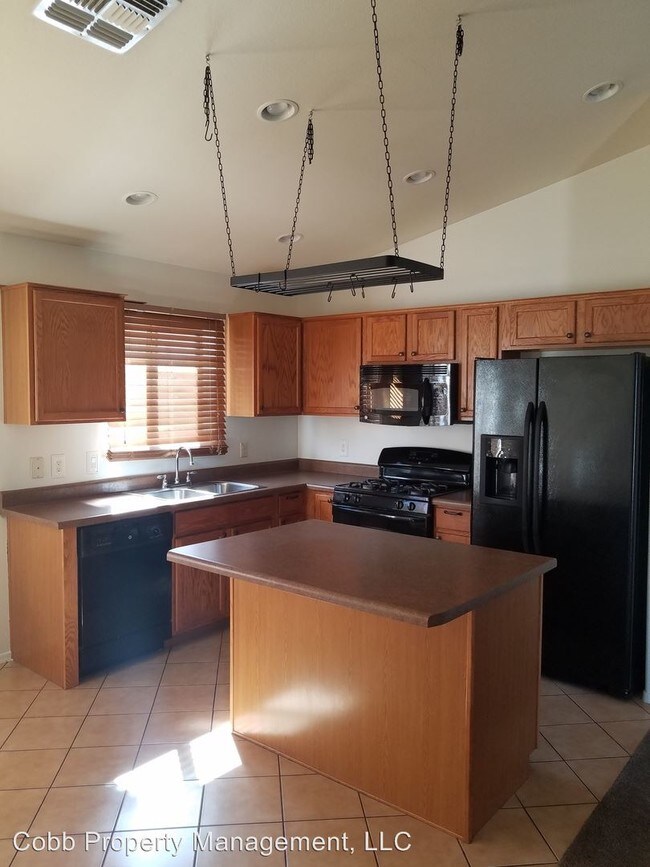 Foto del edificio - 2227 E Calle Joya de Ventura