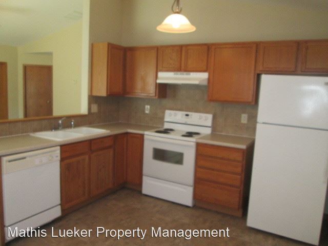Building Photo - 3 br, 2 bath House - 1716 Clover