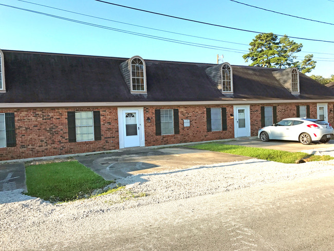 Vista frontal - 1719 Oakley Ct