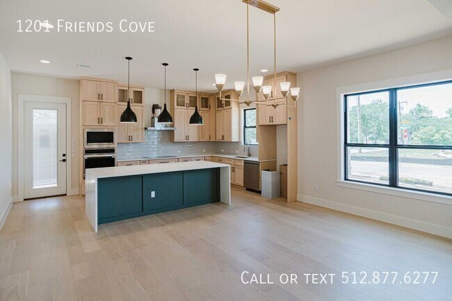 Building Photo - 1201 Friends Cv