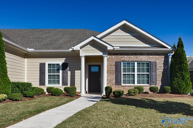 Foto del edificio - 90 NW Moore Farm Cir