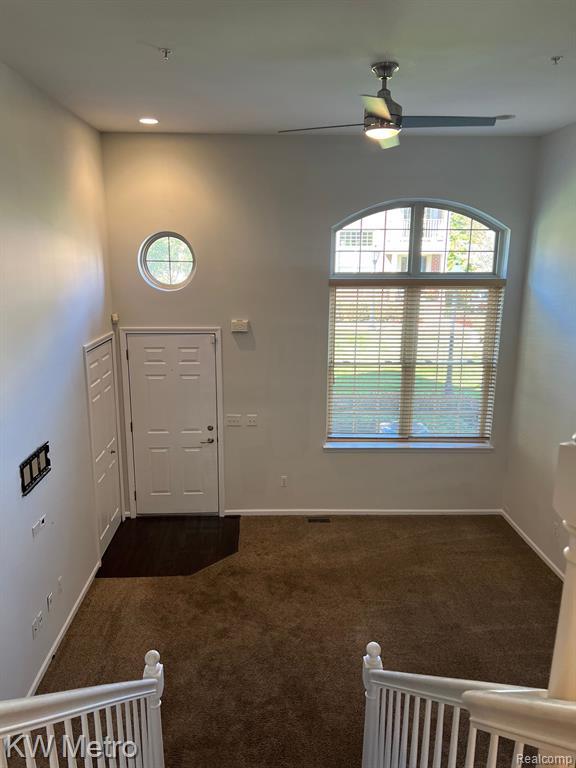 123 E Bay Dr, Walled Lake, MI 48390 Condo for Rent in Walled Lake, MI