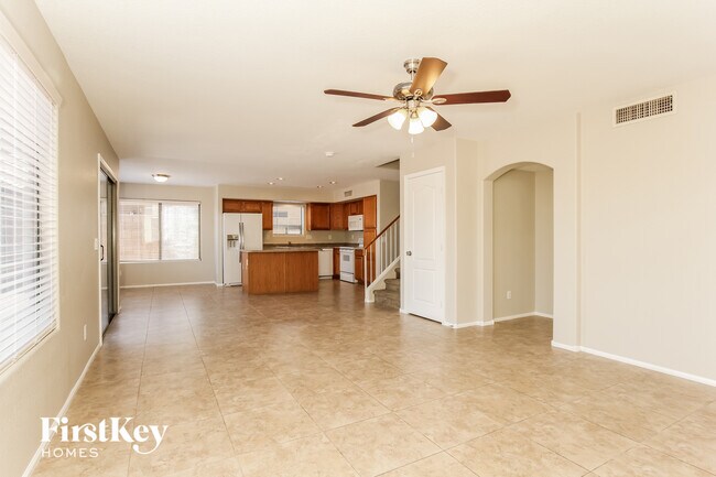 Foto del edificio - 7913 S 45th Ln