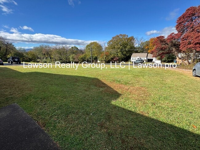 Building Photo - Pennsylvania 4501-4503